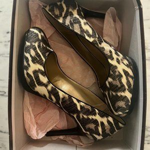 New Bandolino 7.5 Leopard Heel